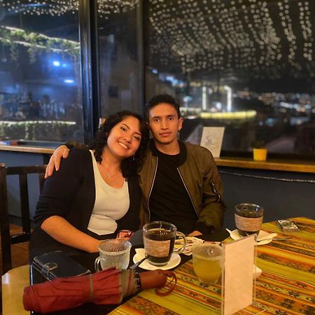 Hostal La Guayunga Rooftop กีโต ภายนอก รูปภาพ
